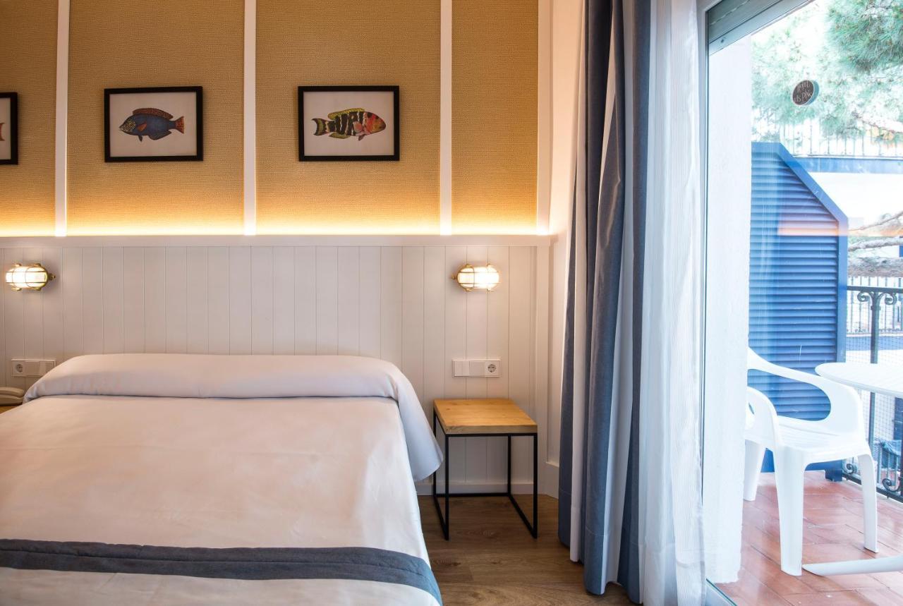 Hotel Els Pins Platja d'Aro Exterior photo