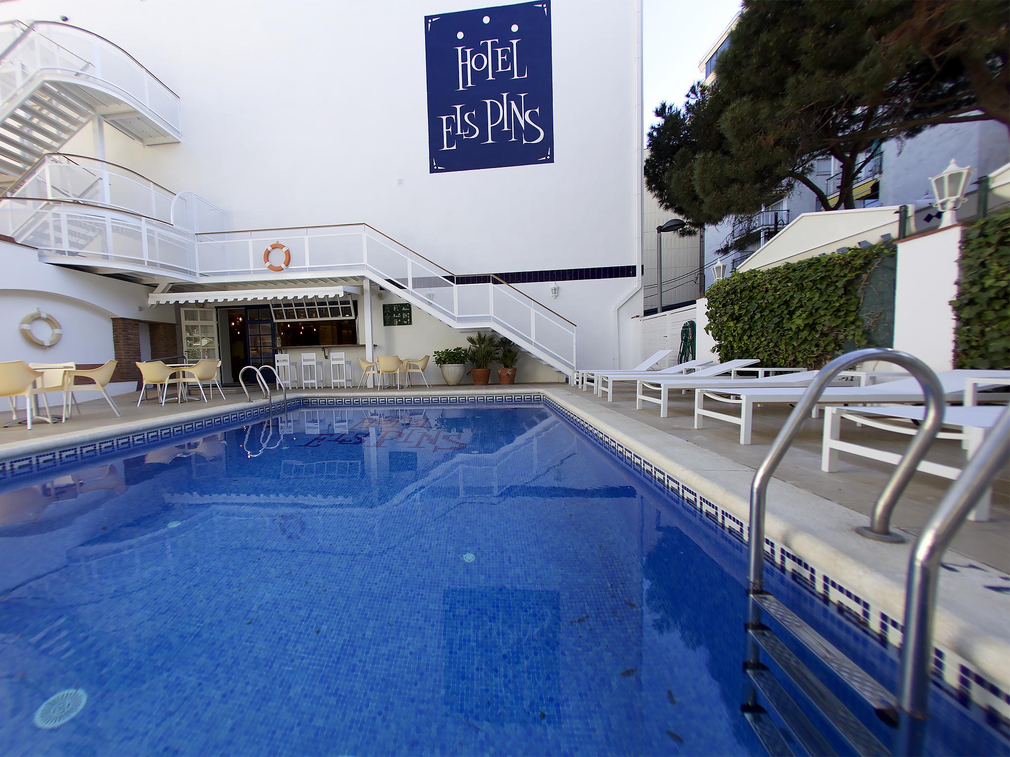 Hotel Els Pins Platja d'Aro Exterior photo